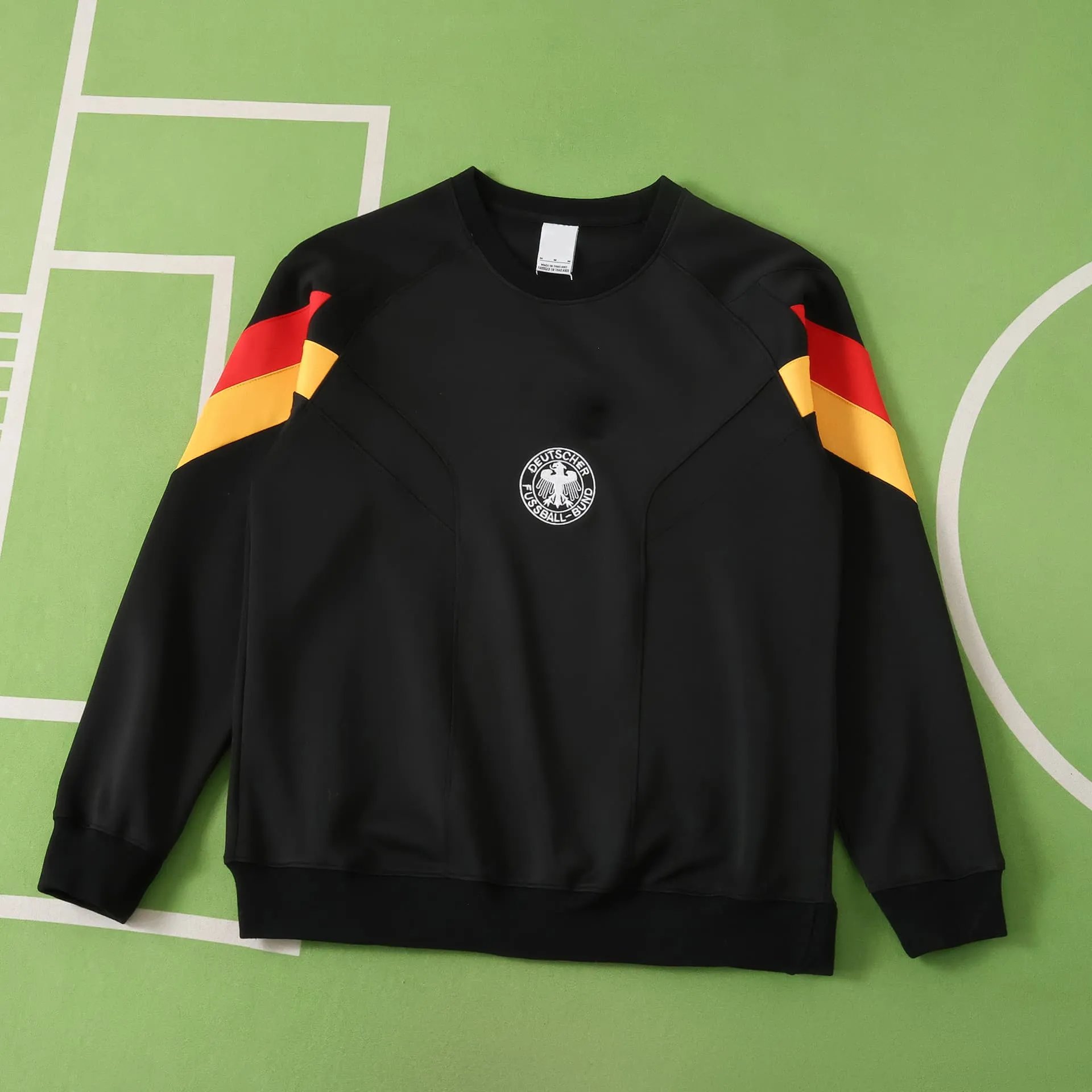 2526 German Black Hoodie Long Sleeve