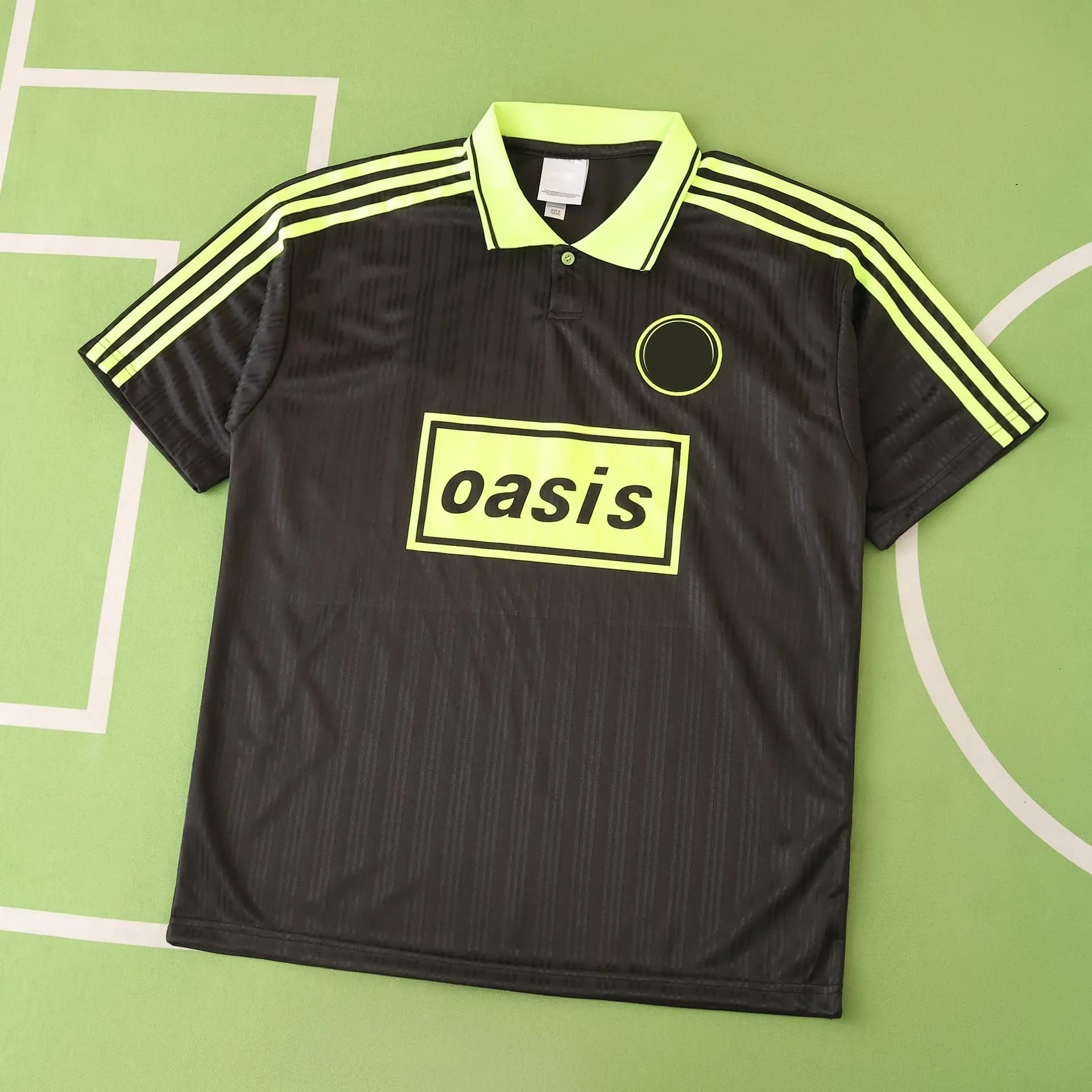 2526 Oasis Band Black Neon Green Collar T-Shirt (For customization info, please leave a note when placing your order; sending a message does not count)