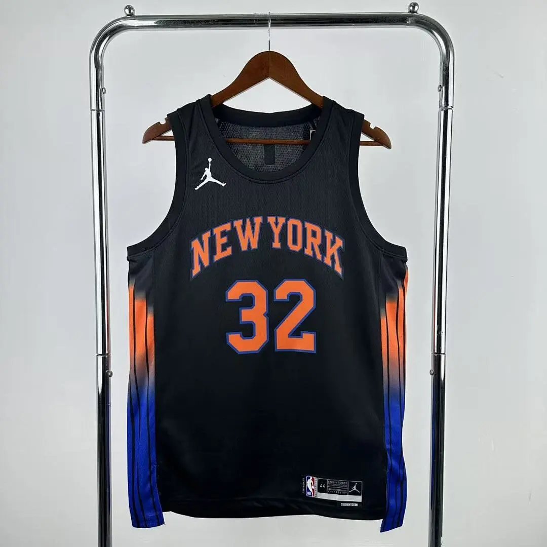 25-26 NBA New York Knicks Limited Edition 32-Towns