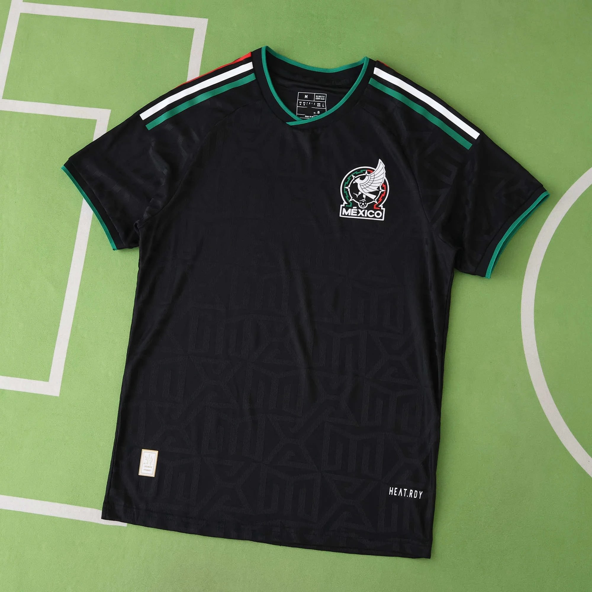 2526 Mexico Black Away Player Version (Please note customization info in order remarks; messages are not counted)