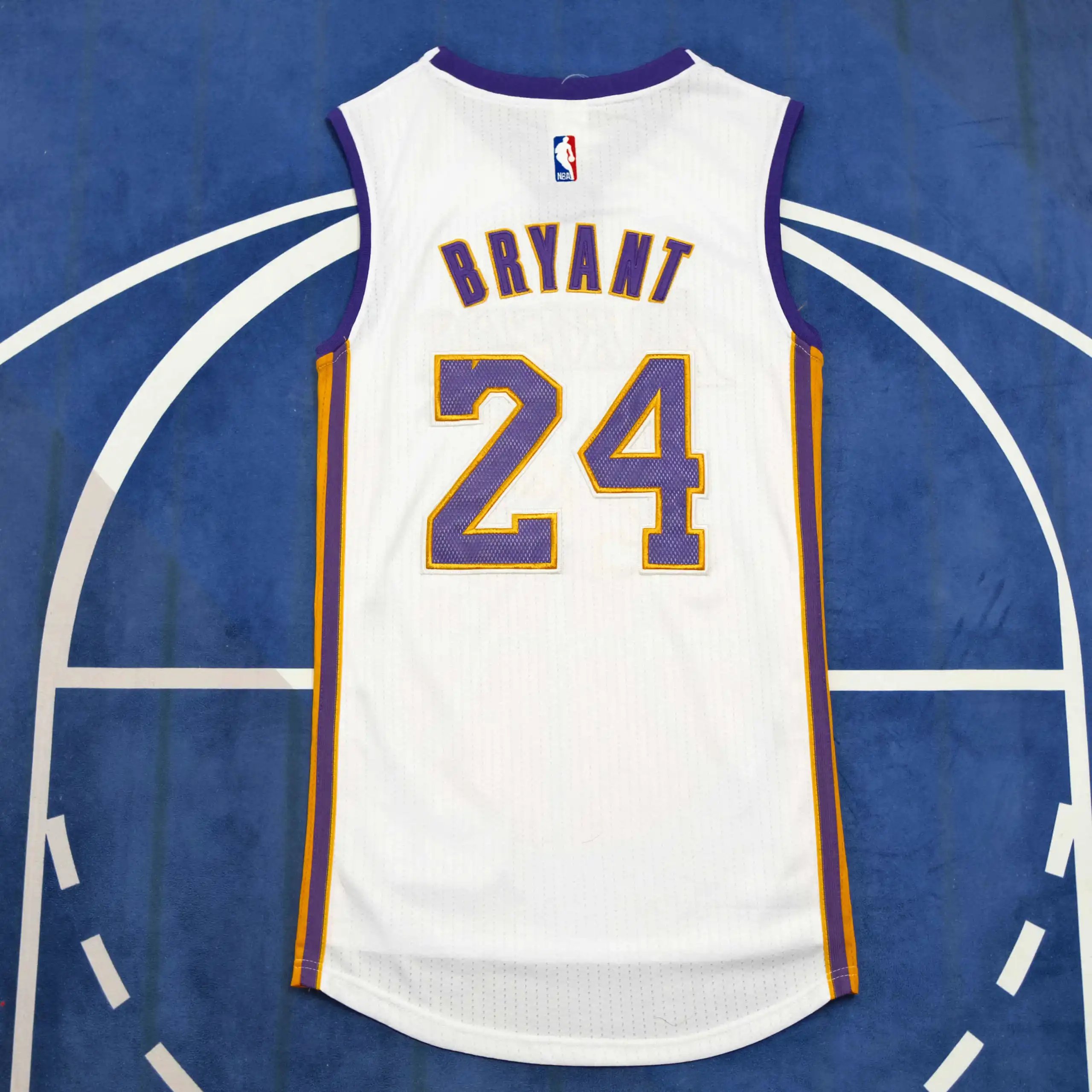 NBA Los Angeles Lakers 24 # Kobe (please note customization information when placing an order, messages are not counted)