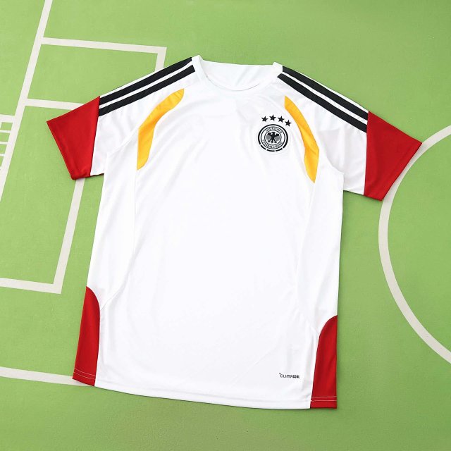 2026 Germany Player Training Jersey: seller detail photo 2