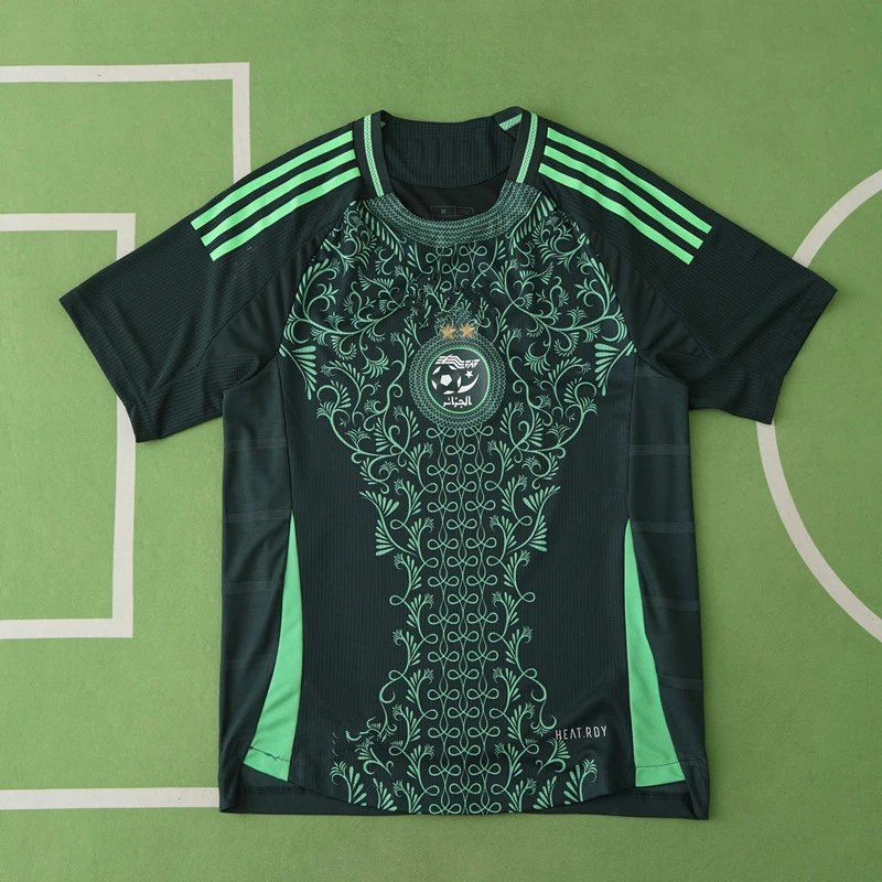 2425 Algeria Away Green Player Version (For customization, please leave a note when placing your order; do not send private messages) (For customization information, please leave a note when placing your order; sending a message does not count)