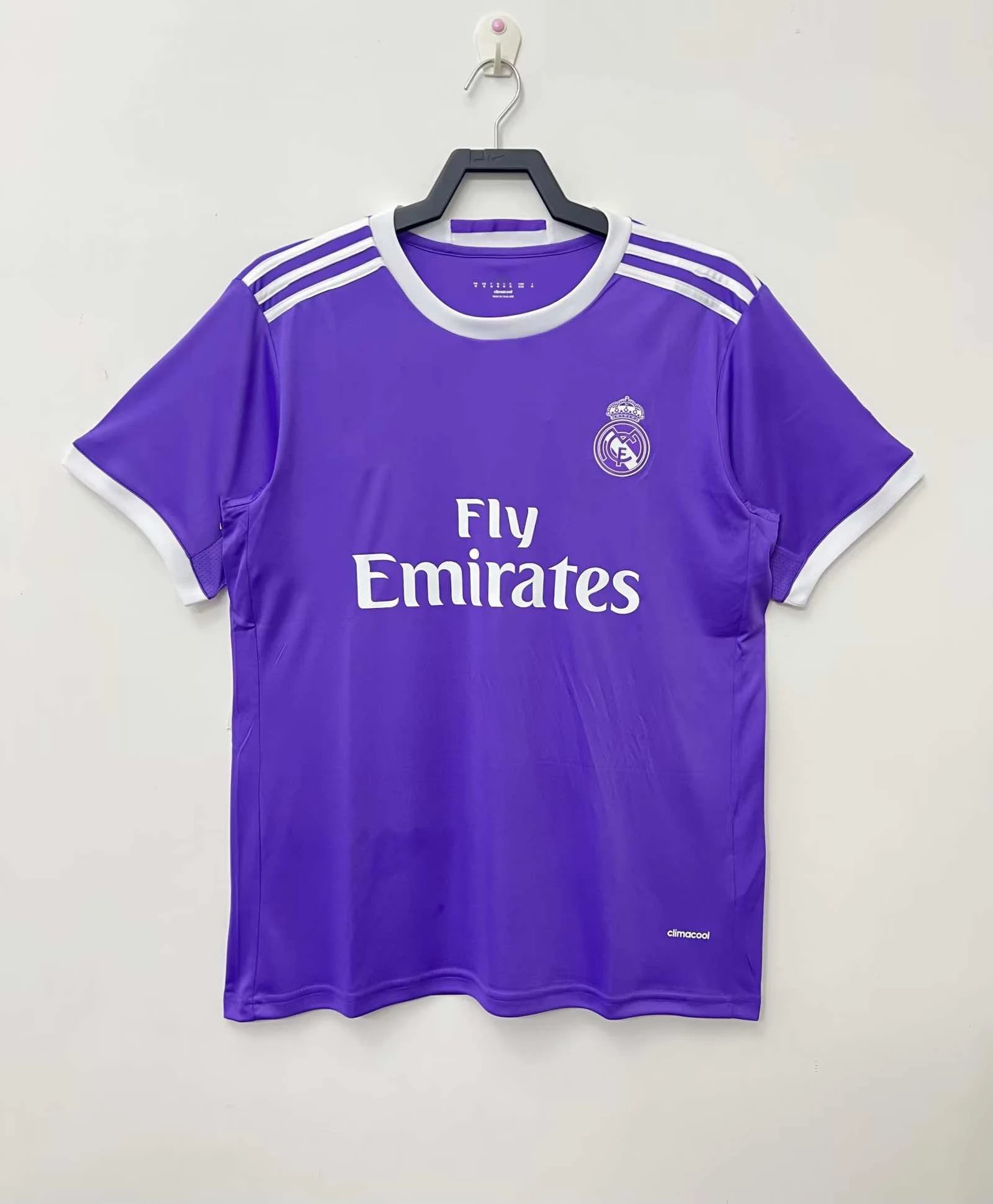 1617 Real Madrid away to Thailand version (please note customization information when placing an order, do not read messages)