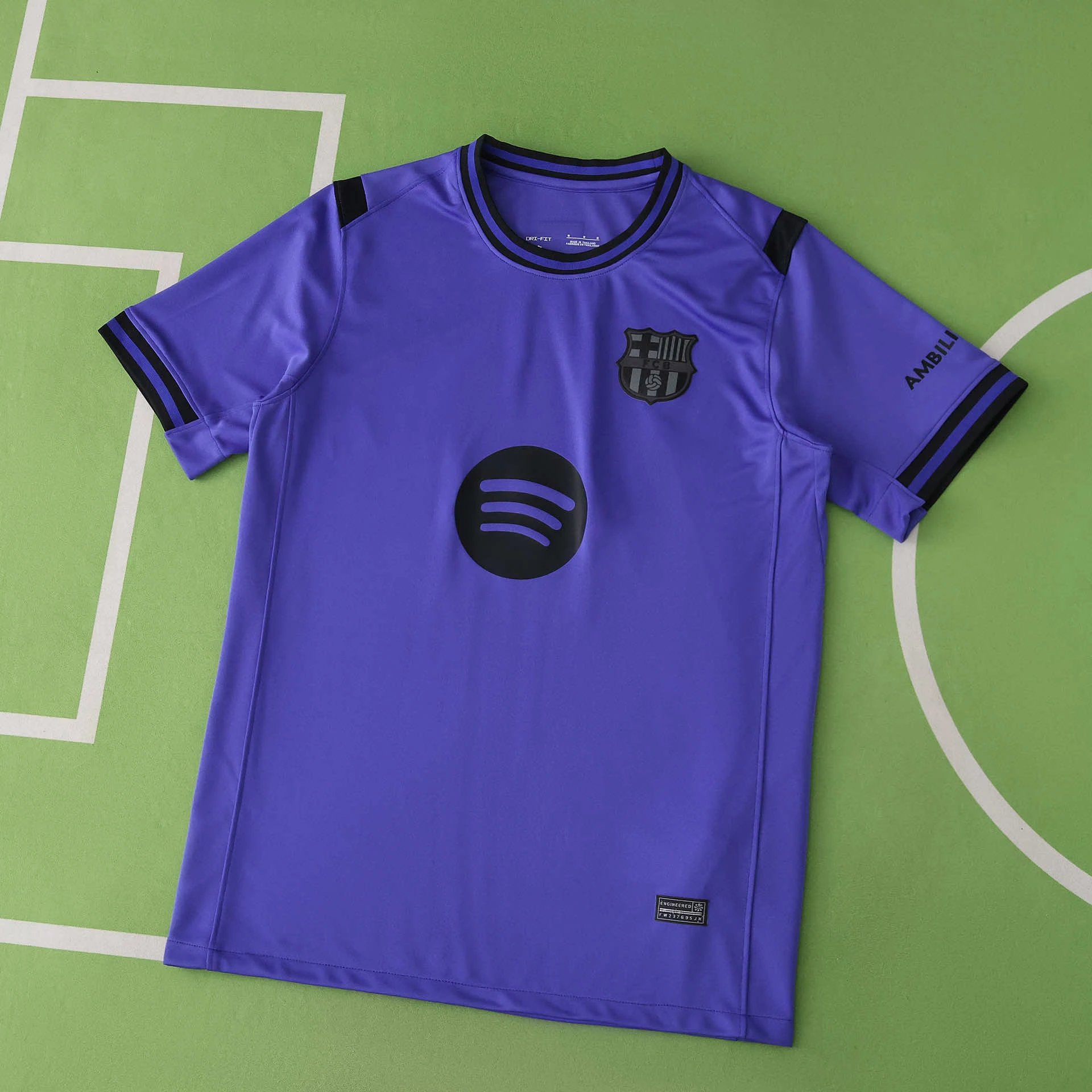 2526 Barcelona Purple Training Jersey Thai Version (Please add customization notes in order remarks; messages are not accepted.)