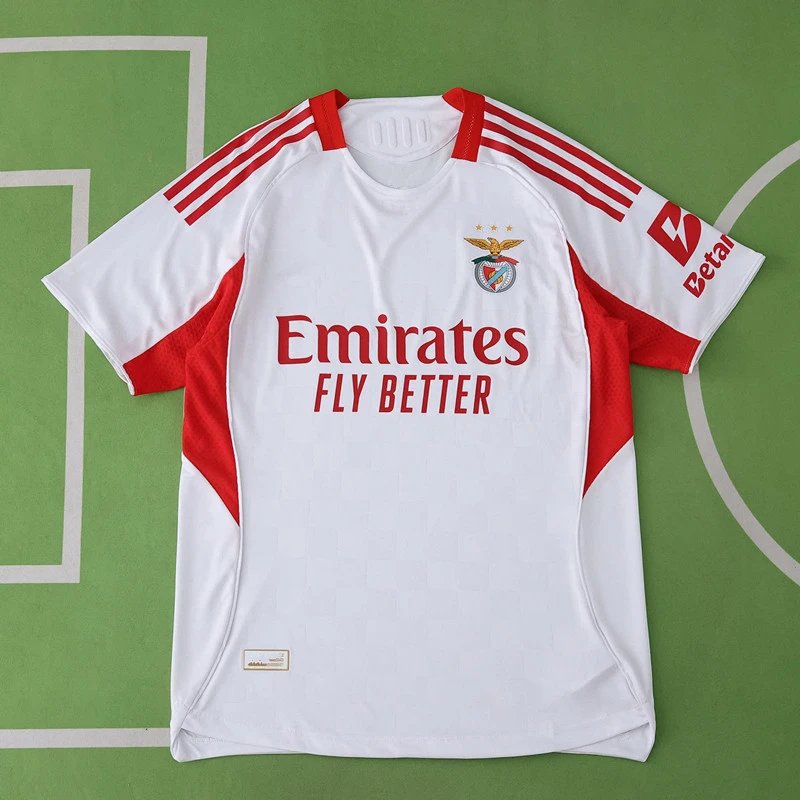 2526 Benfica Away White Player Version (Please note customization info when placing order, messages are not counted)