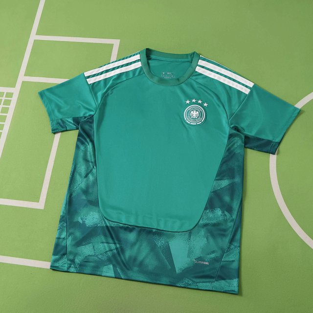 2026 Germany Goalkeeper Training Jersey: seller detail photo 2