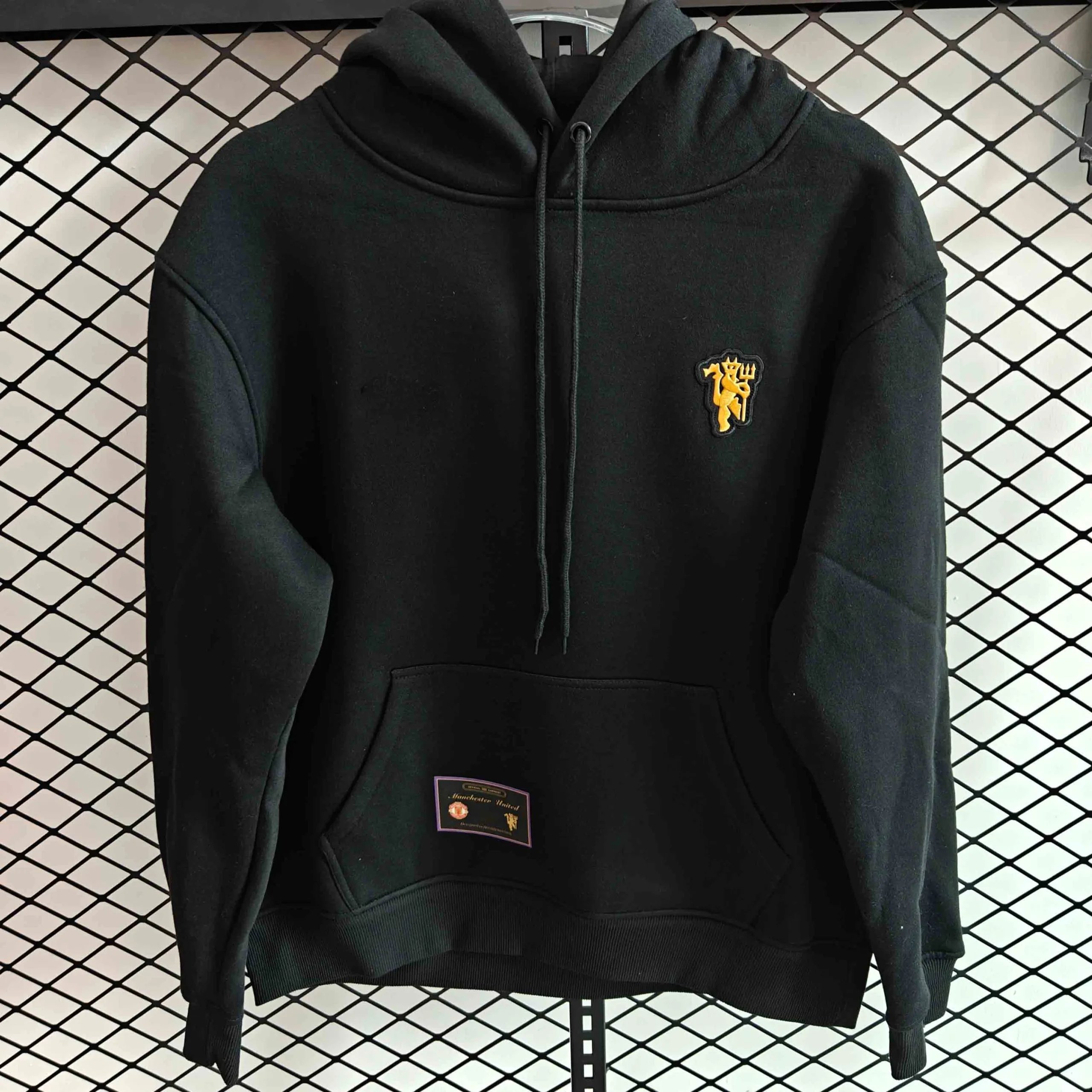 2526 Manchester United Retro Hoodie (Please note customization details when placing your order; messages will not be accepted)
