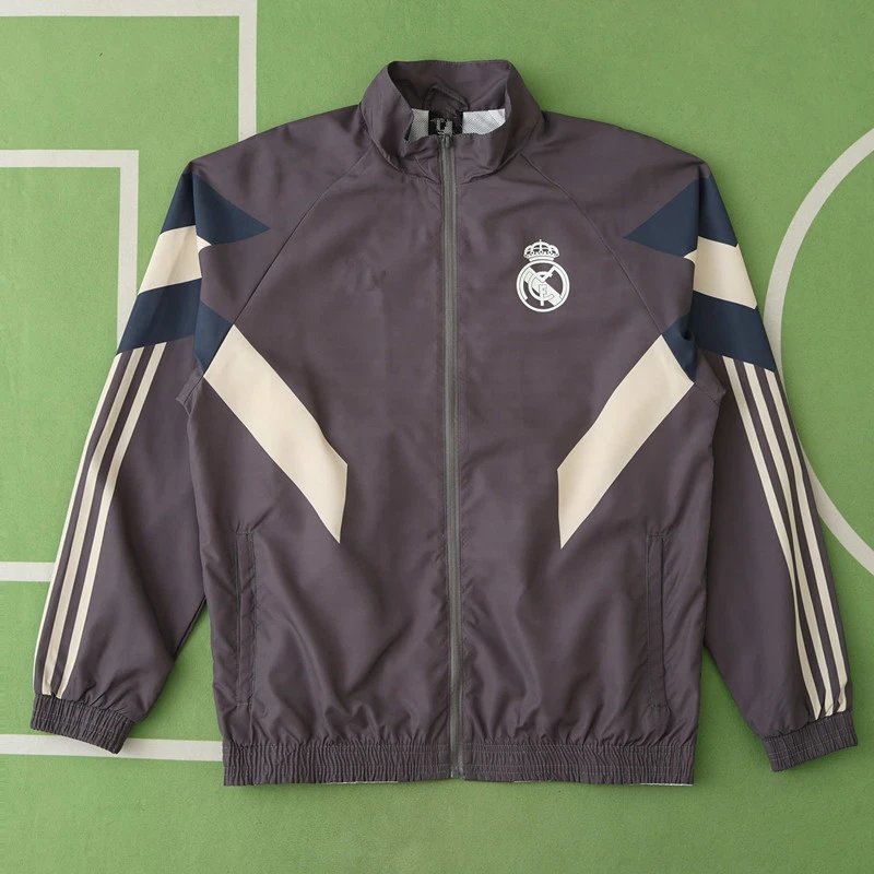 Real Madrid 2425 Camel Trench Coat (Please leave customization notes when placing the order; messages are not accepted)