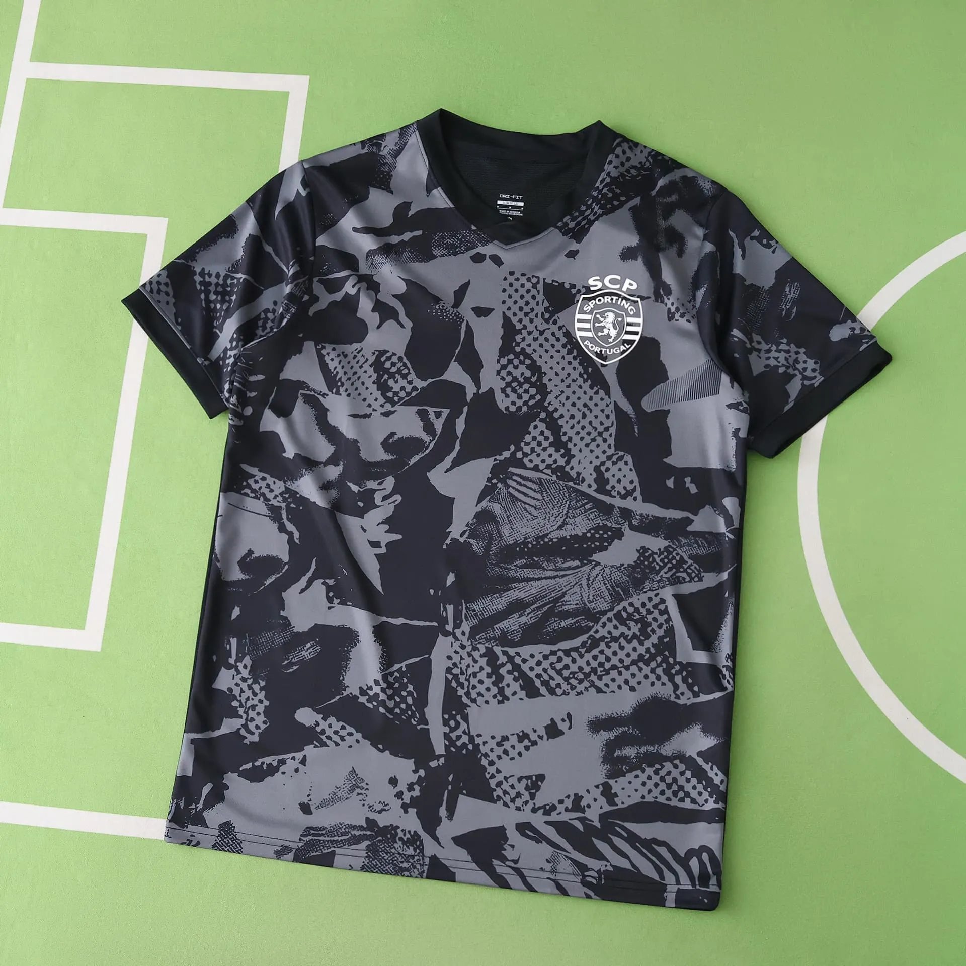 2526 Lisbon Black Grey Training Shirt Thai Version (Please leave customization info in order notes, messages do not count)