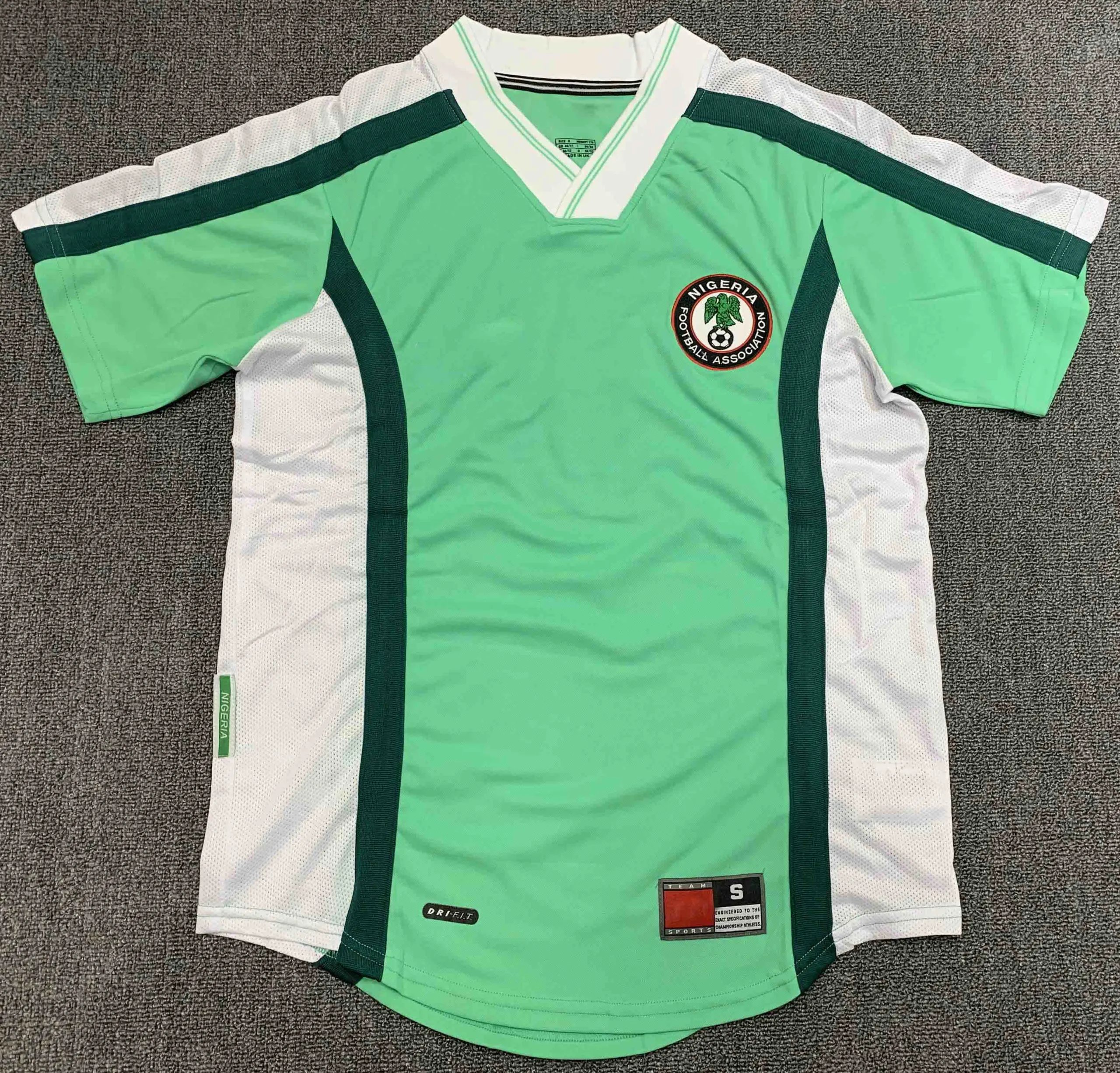 1998 Nigeria Home Jersey Thai Version (Please note custom information when placing order, messages will not be viewed)
