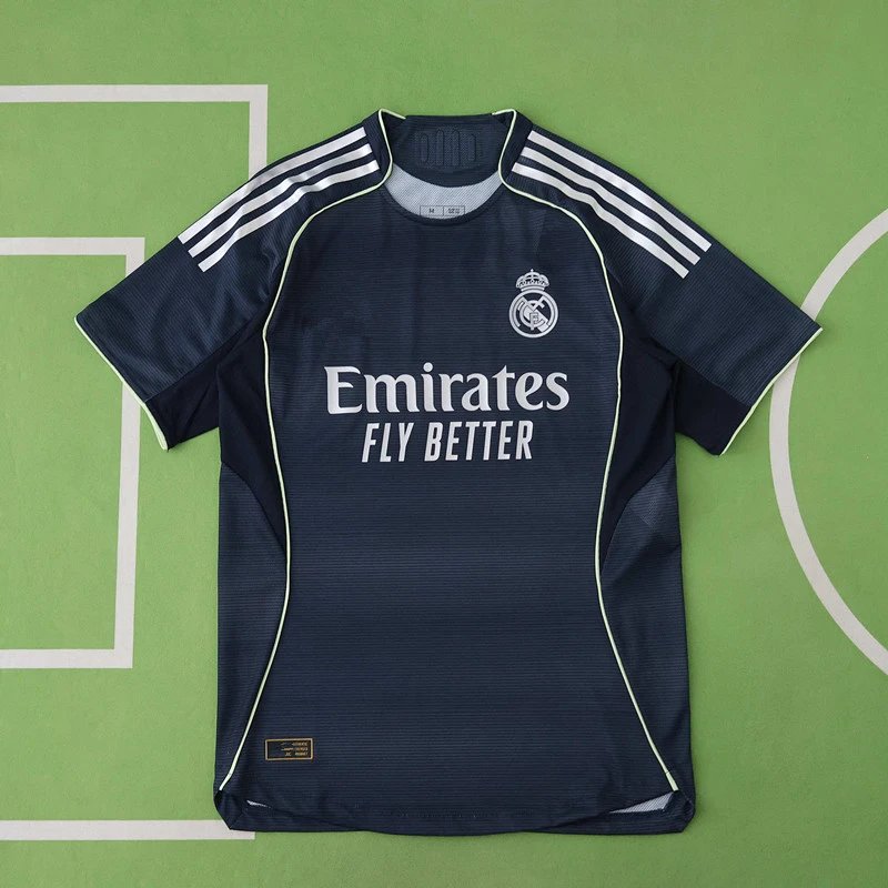2526 Real Madrid Away Player Version (Please leave customization info in order remarks; messages do not count)