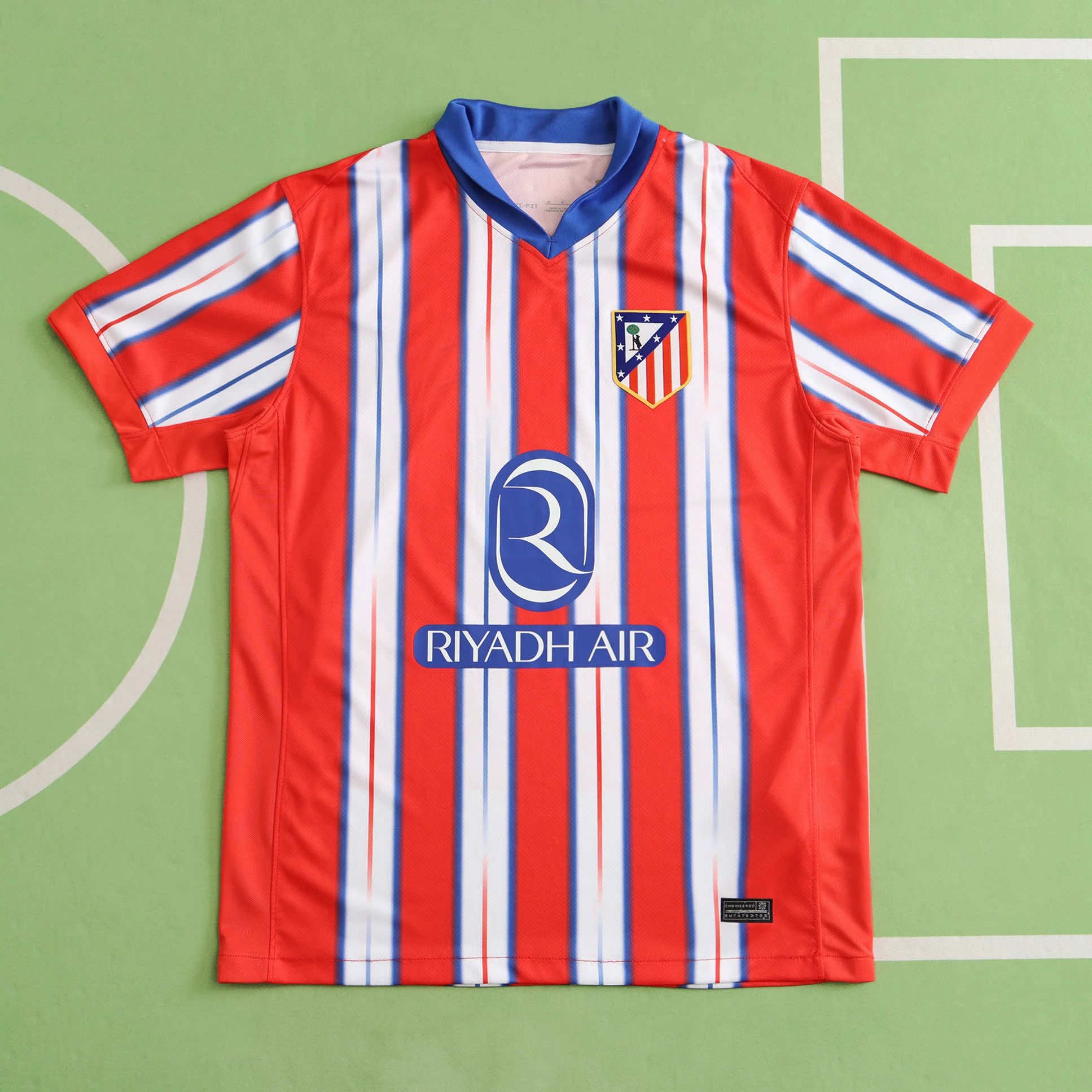 2425 Atletico Madrid Home Thai Version (For customization, please leave a note with your order; do not send private messages)