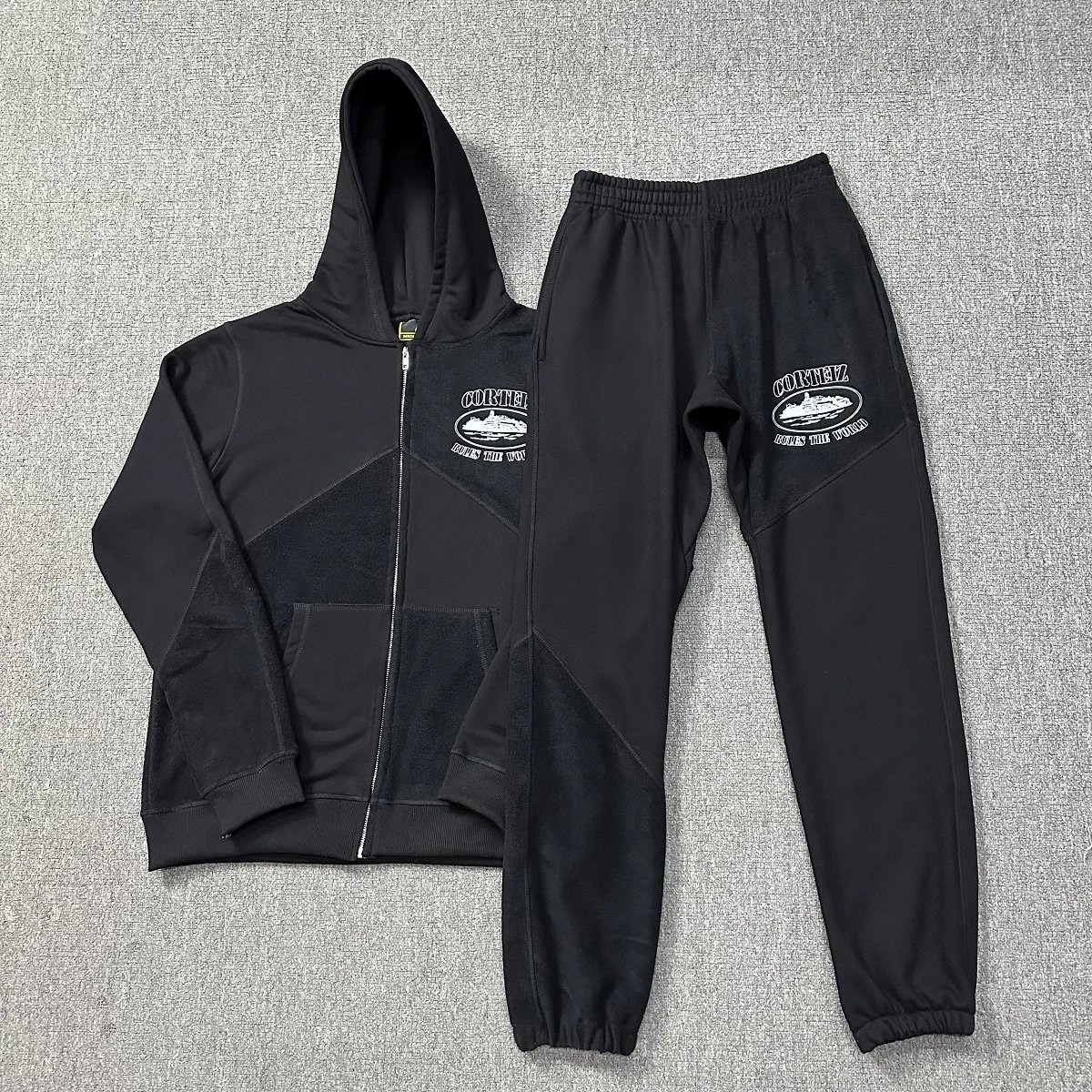 Corteiz Zip-Up Hoodie Light Gray - 9