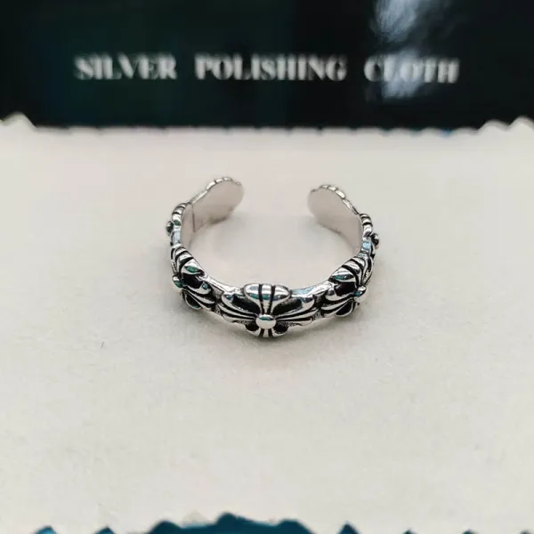 Chrome Hearts Floral Motif Silver Toe Ring - 1