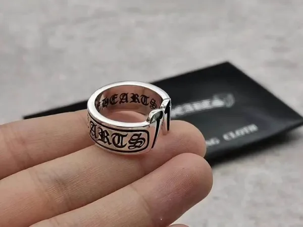 Chrome Hearts Crossbones Ring Silver Jewelry - 1