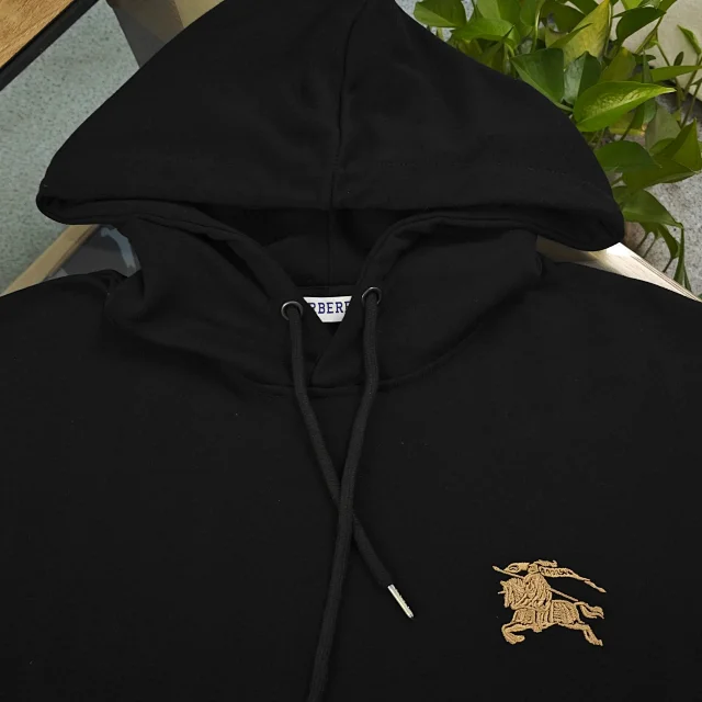 Burberry Hooded sweatshirts with logo patch or embroidered equestrian motif product detail image 57