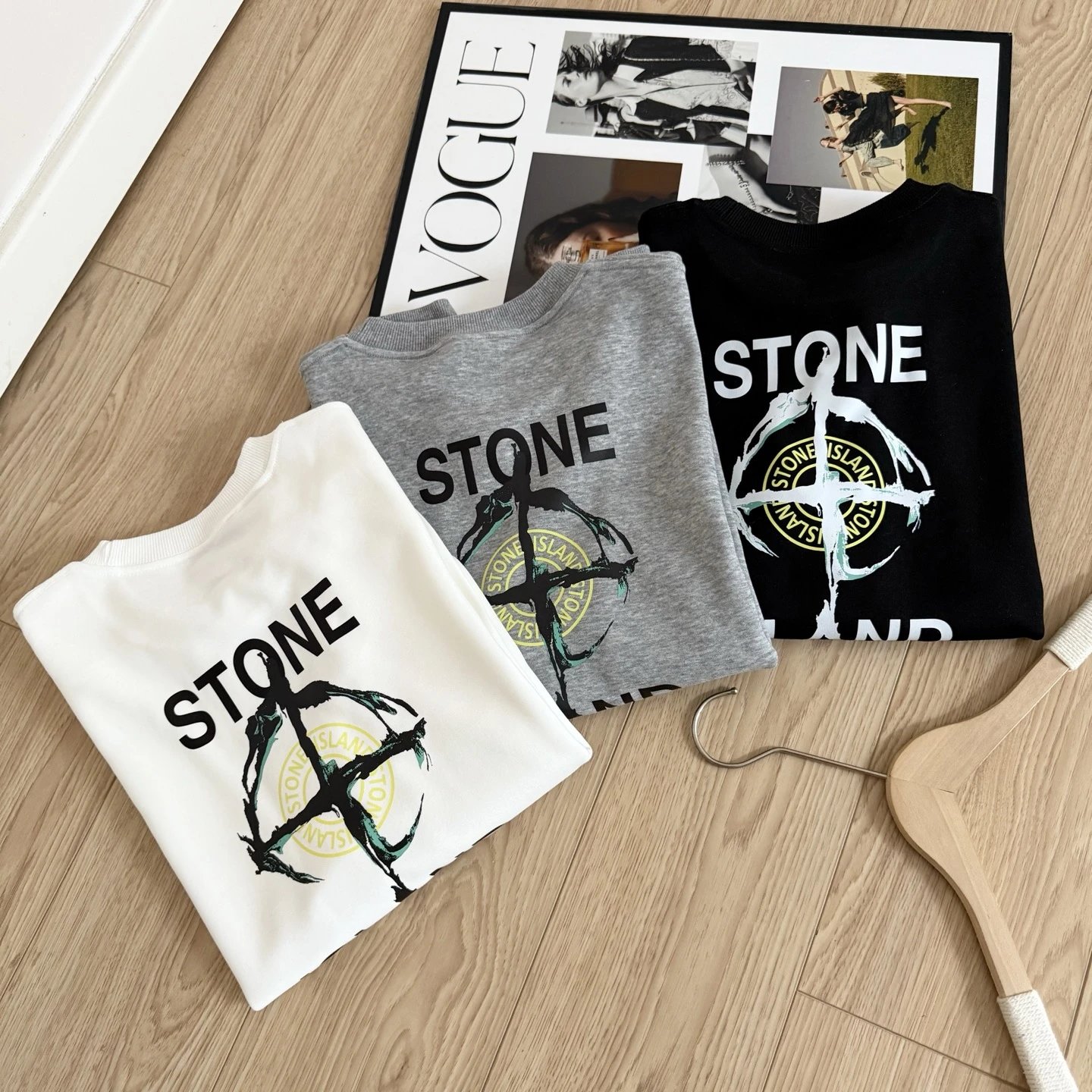 Stone Island White Graphic Print Crewneck Sweatshirt