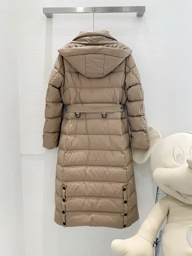 Burberry Down Jackets Hooded Puffer Jacket with Check Lining product detail image 86