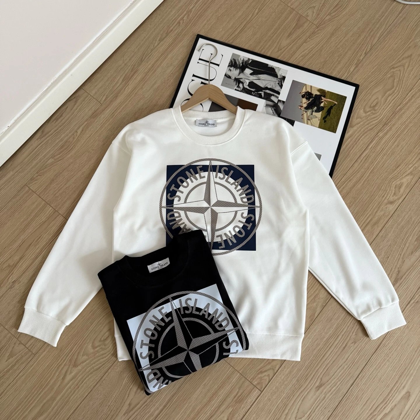Stone Island White Graphic Print Crewneck Sweatshirt