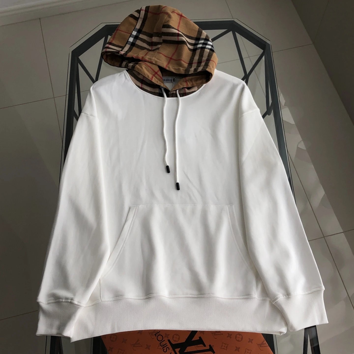 Burberry Hooded sweatshirts with logo patch or embroidered equestrian motif — 6-2
