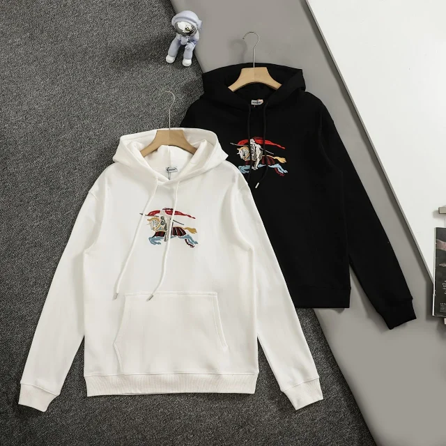 Burberry Hooded sweatshirts with logo patch or embroidered equestrian motif product detail image 29