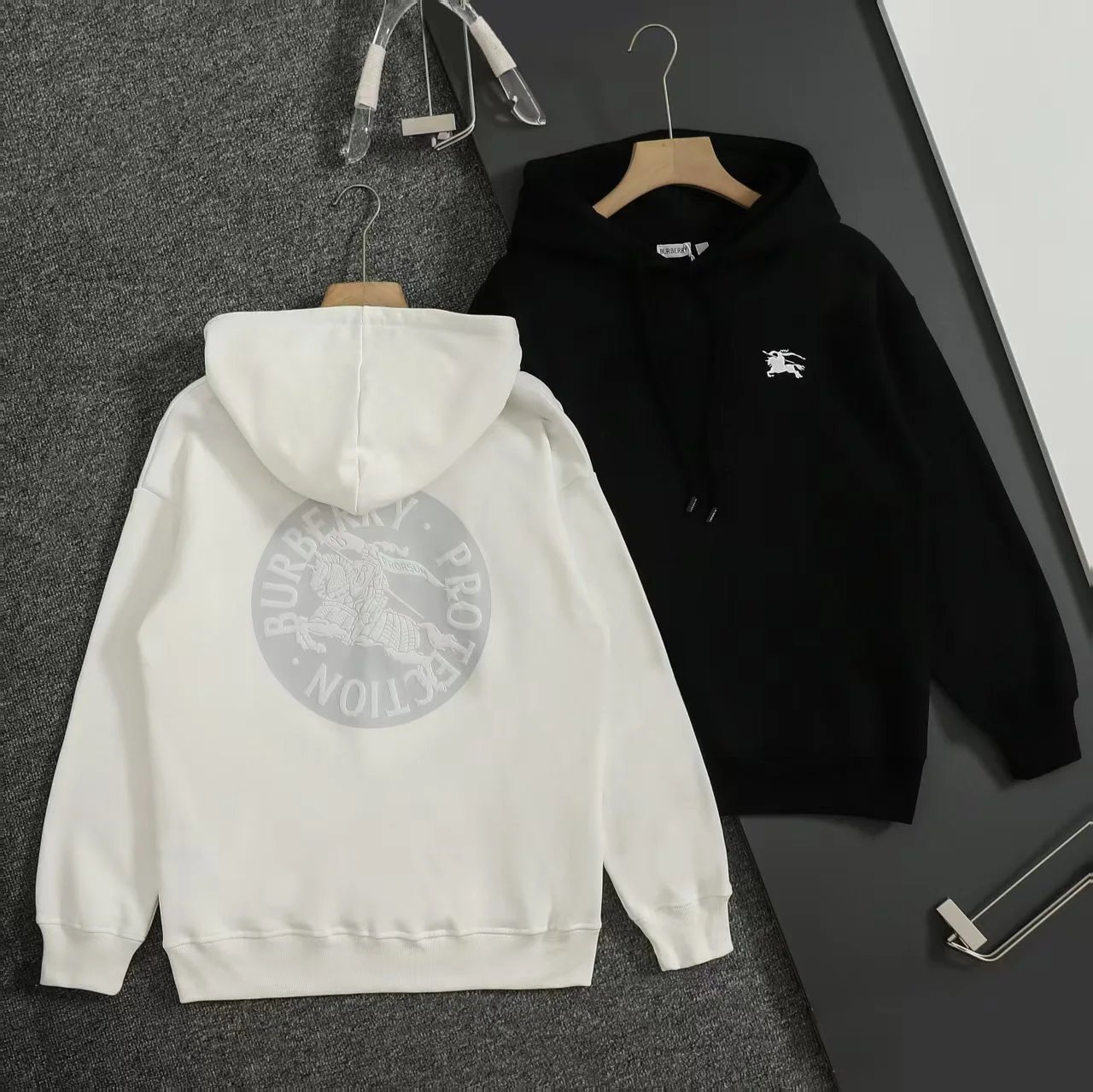 Burberry Hooded sweatshirts with logo patch or embroidered equestrian motif image 7