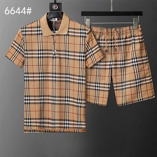 Gucci Matching Sets Short-Sleeve Top and Drawstring Shorts Set — 3