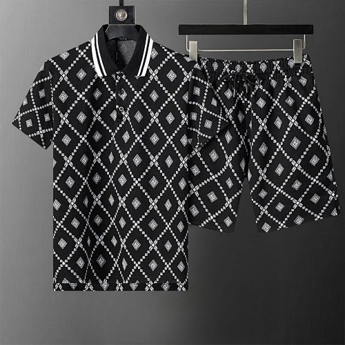 Gucci Matching Sets Short-Sleeve Top and Drawstring Shorts Set — 30