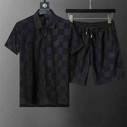 Gucci Matching Sets Short-Sleeve Top and Drawstring Shorts Set — 24