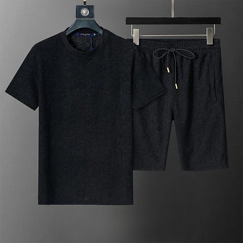 Gucci Matching Sets Short-Sleeve Top and Drawstring Shorts Set image 5