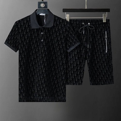 Gucci Matching Sets Short-Sleeve Top and Drawstring Shorts Set image 11