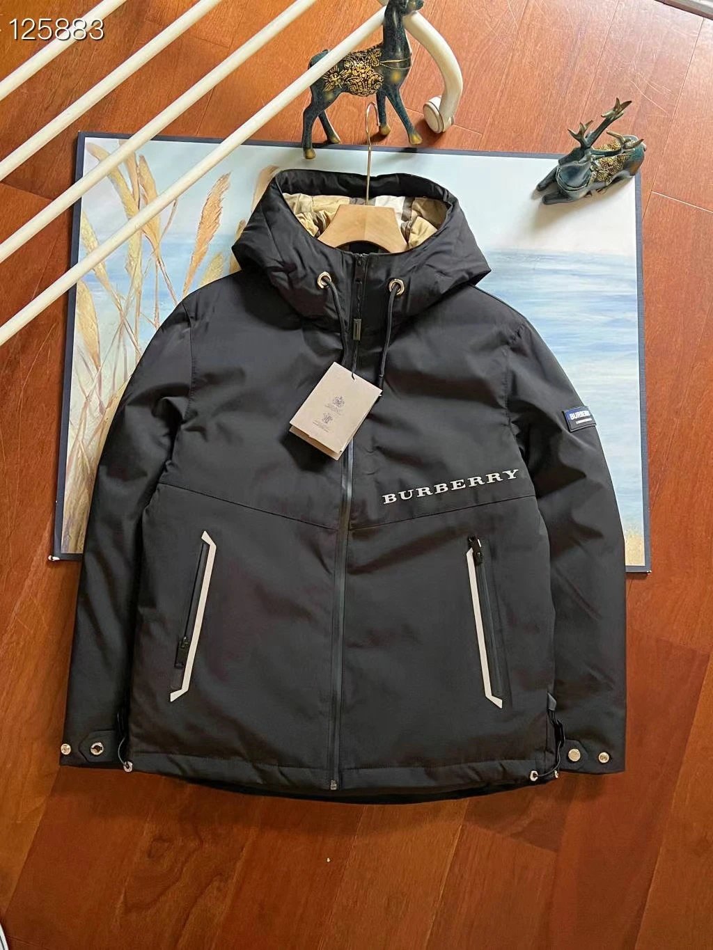 Burberry Down Jackets Hooded Puffer Jacket with Check Lining — 6-2