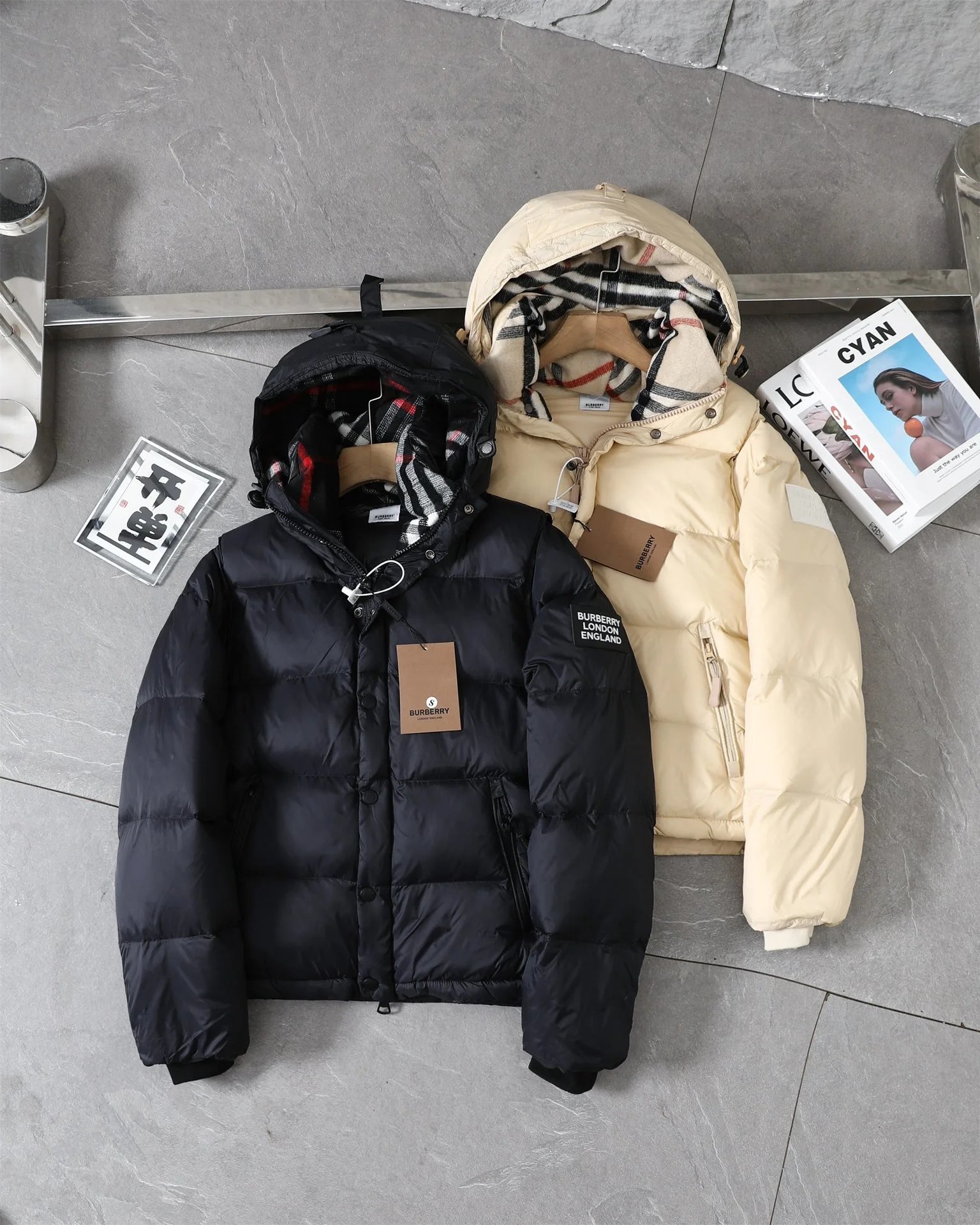 Burberry Down Jackets Hooded Puffer Jacket with Check Lining image 2