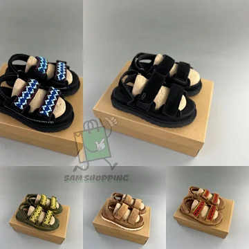 UGG UGG Sandals