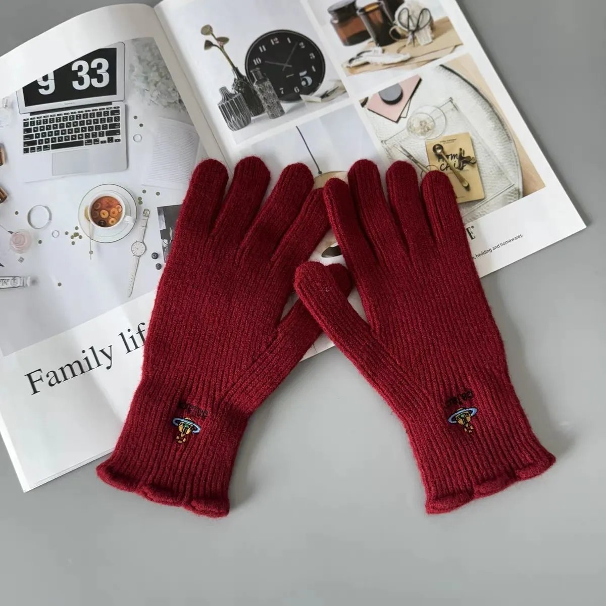 UGG Classic Shearling Cuff Gloves Pink Gloves - 10