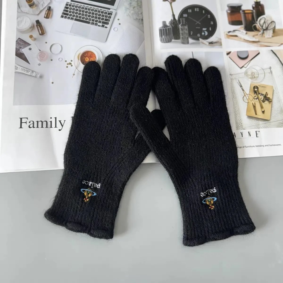 UGG Classic Shearling Cuff Gloves Pink Gloves - 8
