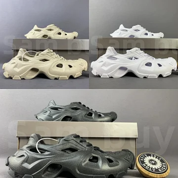 Balenciaga Balenciaga Foam