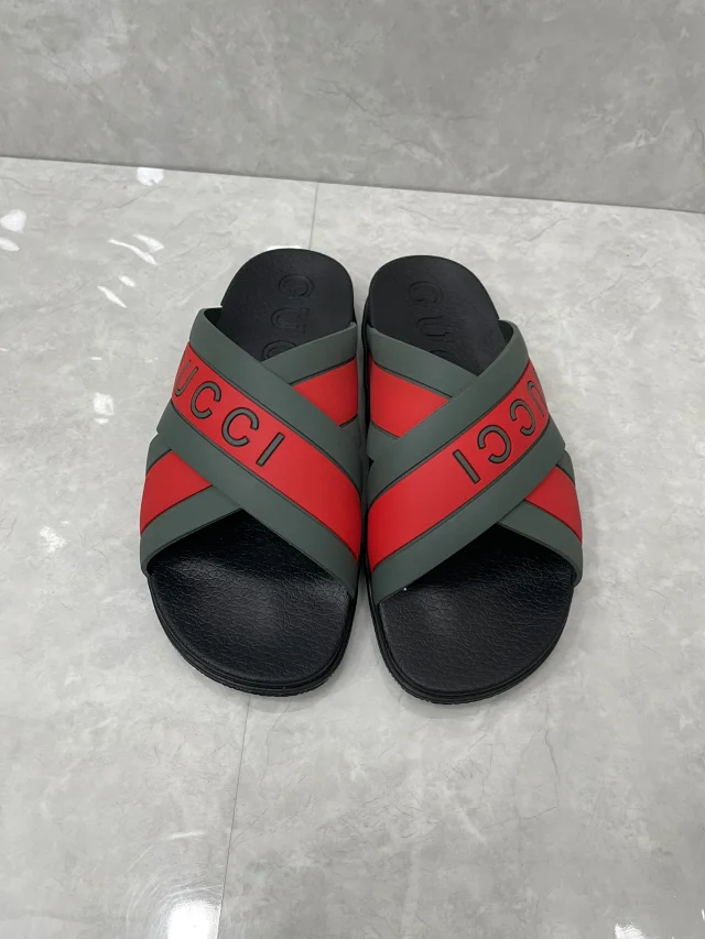 Gucci Slippers Logo product detail image 17