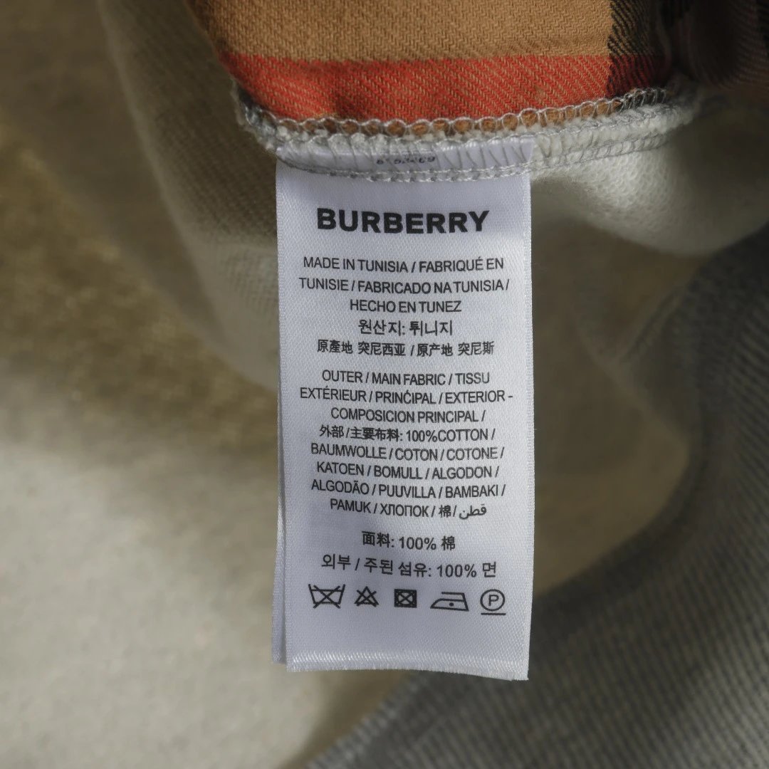 Burberry卫衣  9