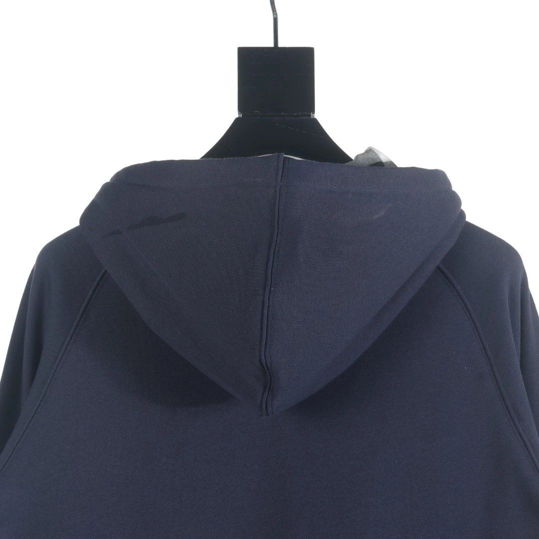 Burberry卫衣  15