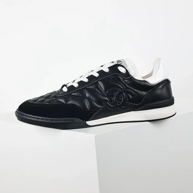 Chanel Sneakers Quilted low-top product detail image 20