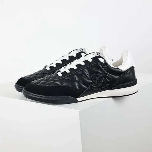 Chanel Sneakers Quilted low-top product detail image 28