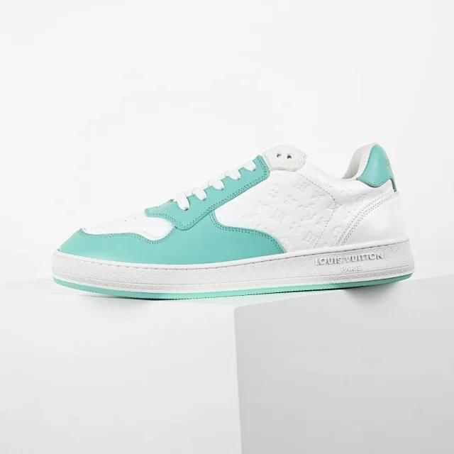 Louis Vuitton Sneakers Low-top lace-up product detail image 20
