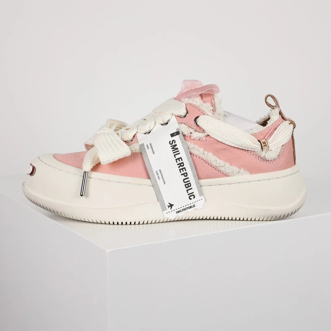 SMILEREPUBLIC Sneakers Frayed Canvas High-Top — Open Smile Powder