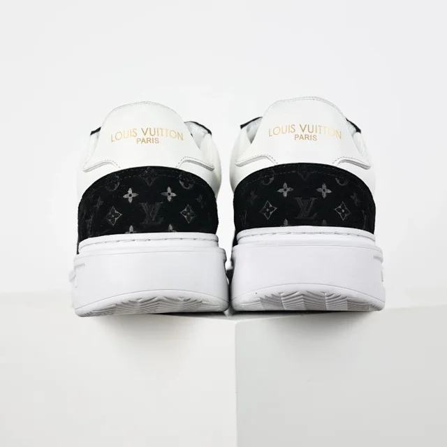 Louis Vuitton Sneakers Low-top monogram leather product detail image 20