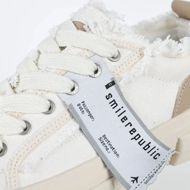 SMILEREPUBLIC Sneakers Low-top frayed canvas platform product detail image 24