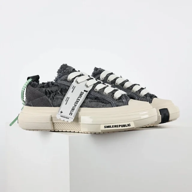 SMILEREPUBLIC Sneakers Low-top frayed canvas platform product detail image 8