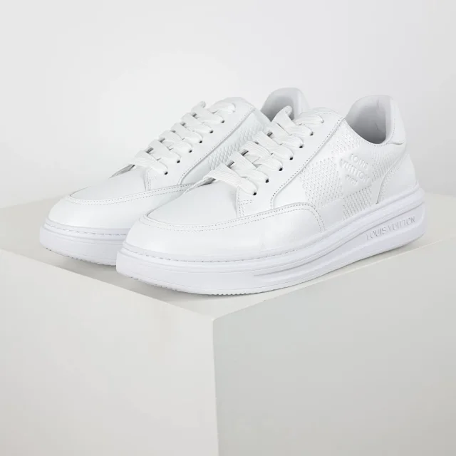 Louis Vuitton Sneakers Low-top monogram leather product detail image 14