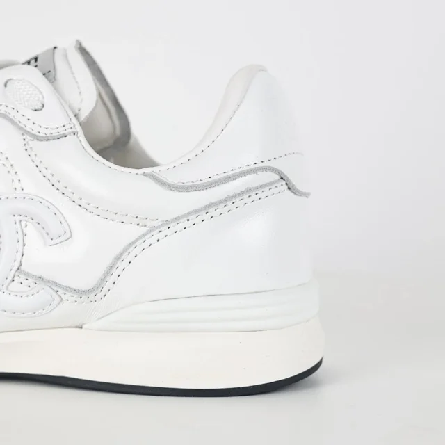 Chanel Sneakers Quilted low-top product detail image 18